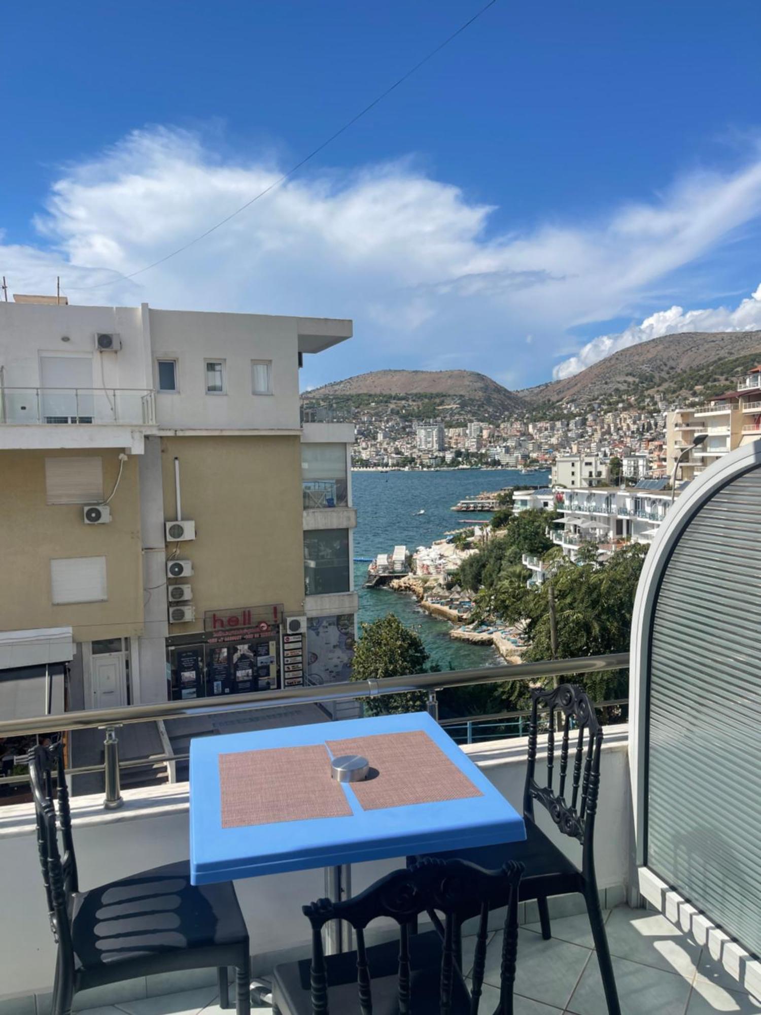 Villa Rrodhaj Sarandë Exteriör bild