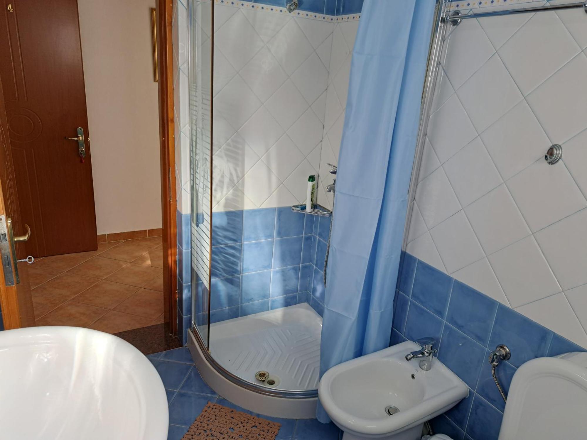 Villa Rrodhaj Sarandë Exteriör bild